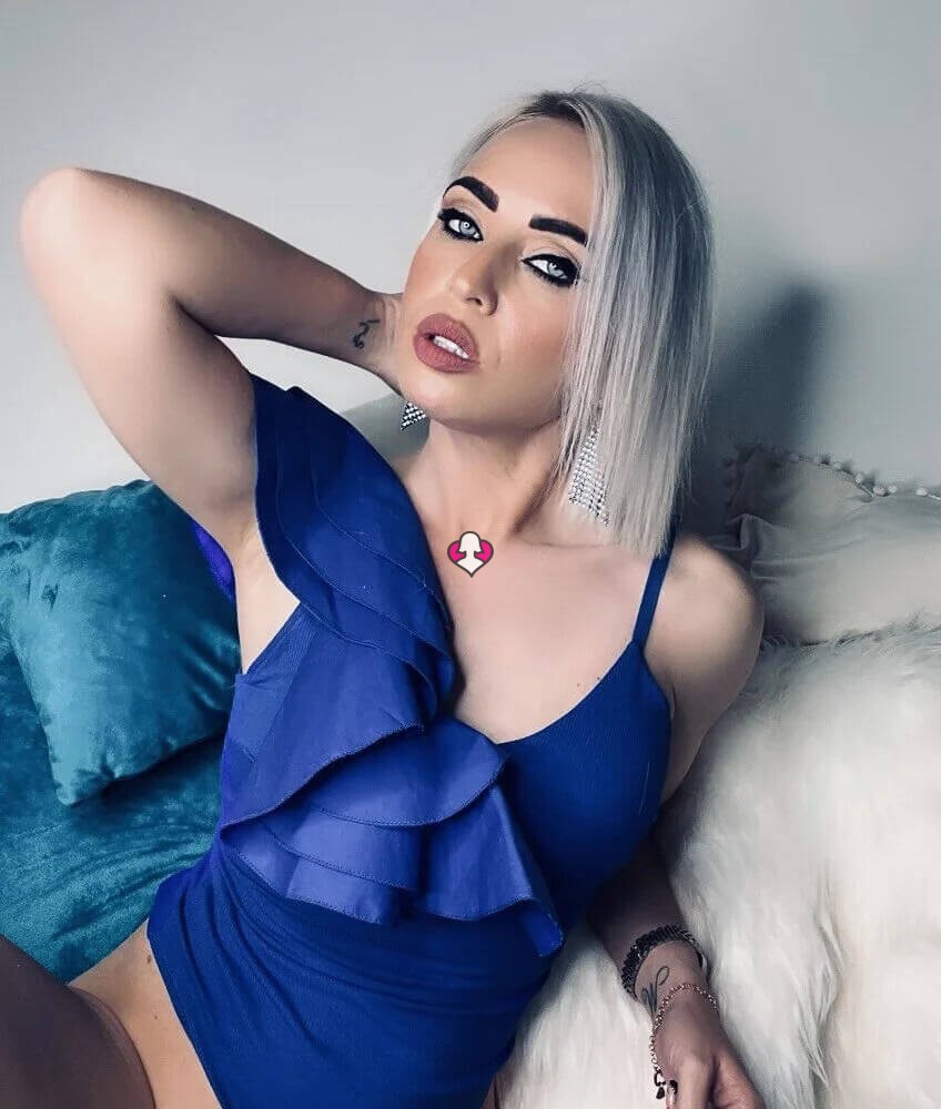 Luana Colucci 🎳 2 | Camgirl Amatoriali Luana Colucci